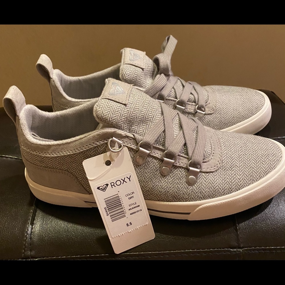 New Roxy Shane Compfy Sneakers! Love the tweed
